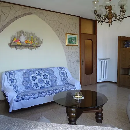 Apartment Bella *